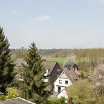 Wellness Mit Whirlpool Am Stadtrand Von Apartamento