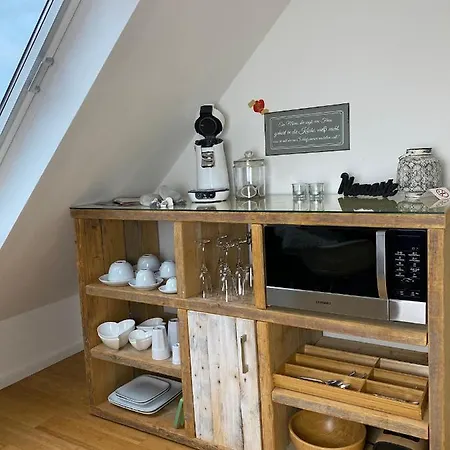 Wellness Suiten Mit Whirlpool Am Stadtrand Von Essen 아파트