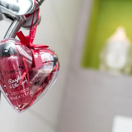 Apartment Wellness Suiten Mit Whirlpool Am Stadtrand Von Essen Essen