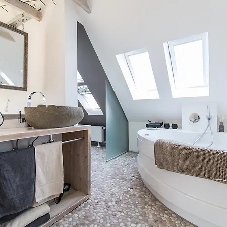 Wellness Mit Whirlpool Am Stadtrand Von * Essen