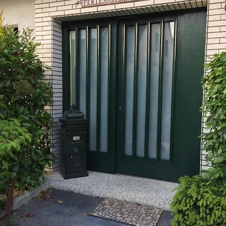 Appartement Wellness Mit Whirlpool Am Stadtrand Von