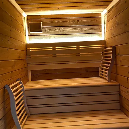 Appartement Wellness Mit Whirlpool Am Stadtrand Von *