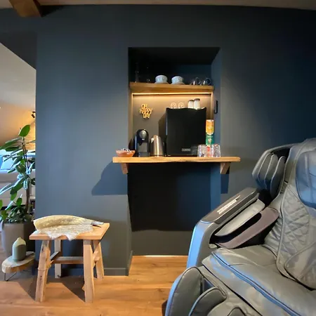 Wellness Suiten Mit Whirlpool Am Stadtrand Von Essen *