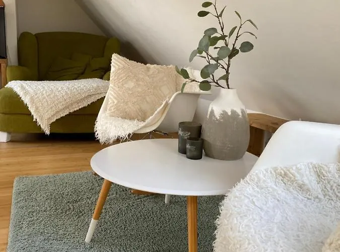 Wellness Mit Whirlpool Am Stadtrand Von *