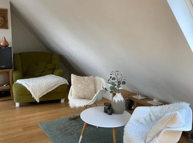 Wellness Mit Whirlpool Am Stadtrand Von Appartement *