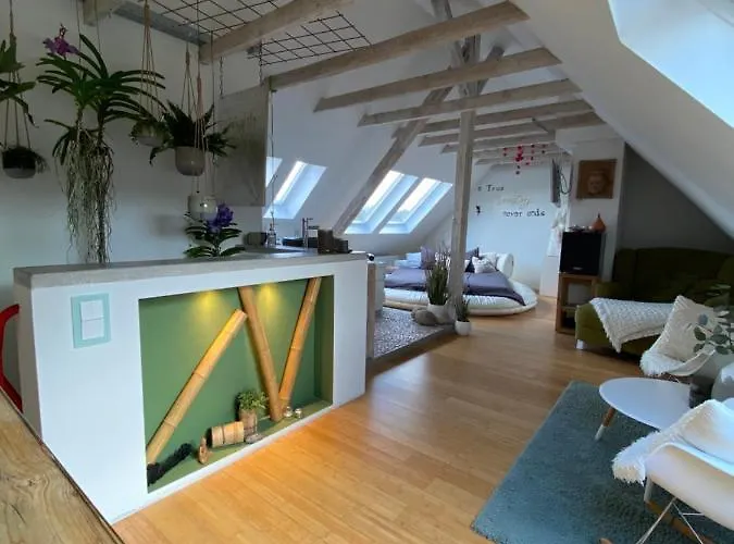 Wellness Mit Whirlpool Am Stadtrand Von *