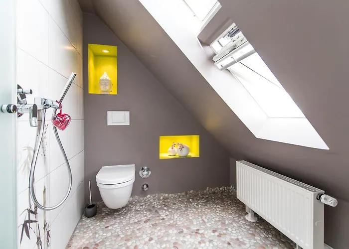 Apartment Wellness Mit Whirlpool Am Stadtrand Von *