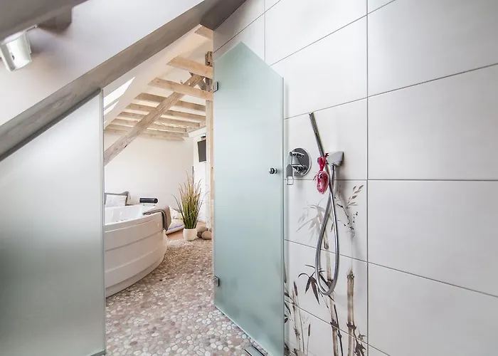 Wellness Mit Whirlpool Am Stadtrand Von * Essen