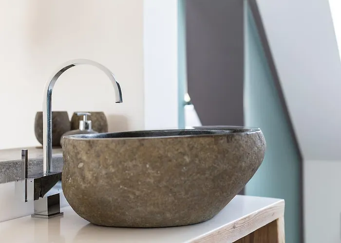 Wellness Mit Whirlpool Am Stadtrand Von