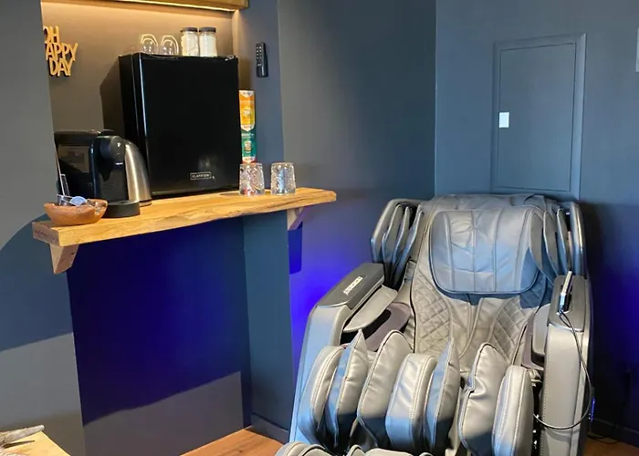 Wellness Mit Whirlpool Am Stadtrand Von Έσσεν