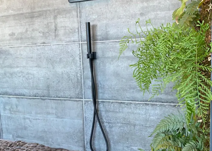 Wellness Mit Whirlpool Am Stadtrand Von Διαμέρισμα *