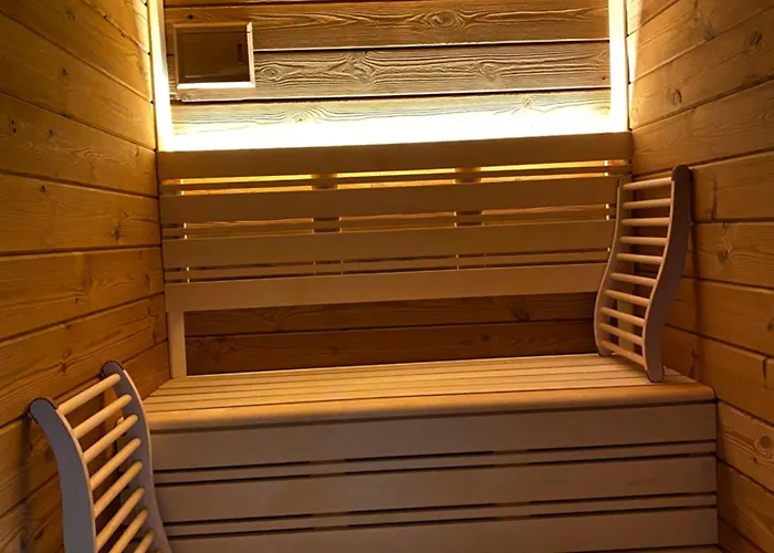 Διαμέρισμα Wellness Mit Whirlpool Am Stadtrand Von *