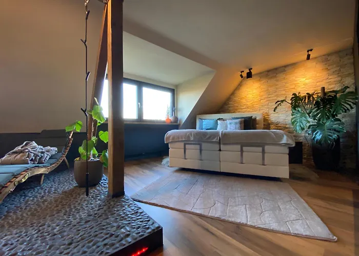 Wellness Mit Whirlpool Am Stadtrand Von Έσσεν