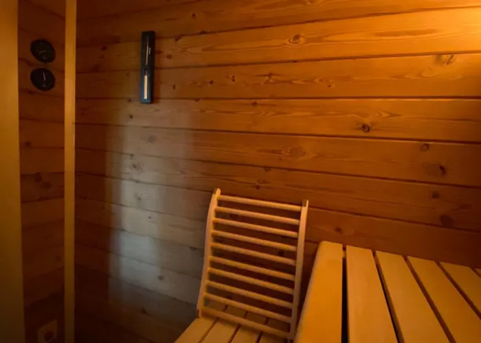 Διαμέρισμα Wellness Mit Whirlpool Am Stadtrand Von Έσσεν